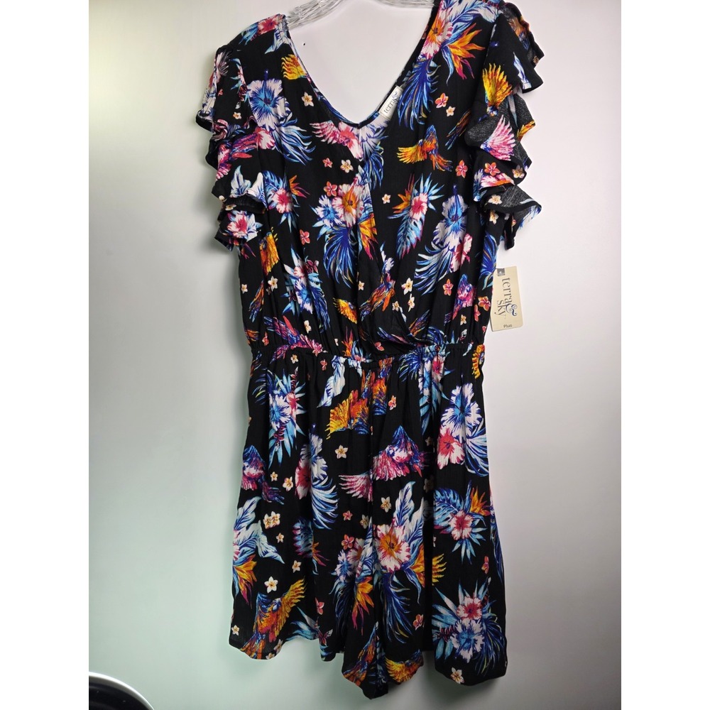 Terra & Sky Women Plus Size Tropical Floral Parrot Ruffle Sleeve Romper Black - Picture 9 of 9